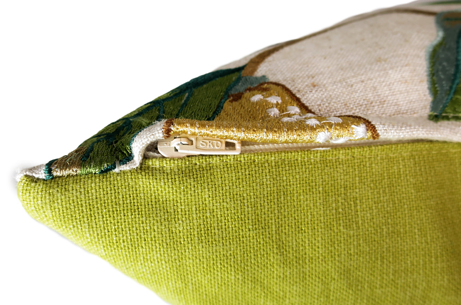 The MORRIS ウイリアムモリス レモンツリー 刺繍クッション(ライトグリーン) 50×35cm 中材付