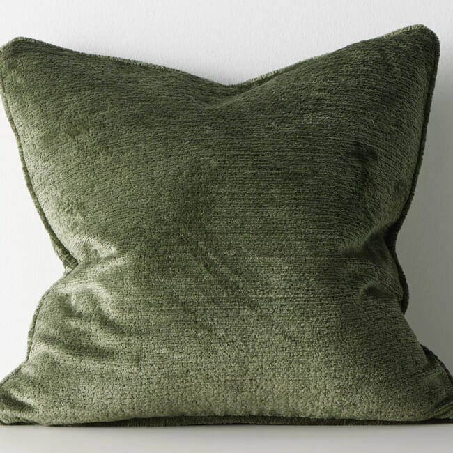 The Noble ソフトグロウベルベット パイピング付クッションカバー(Forest) 50×50cm