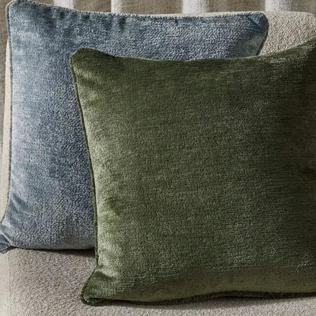 The Noble ソフトグロウベルベット パイピング付クッションカバー(Forest) 50×50cm