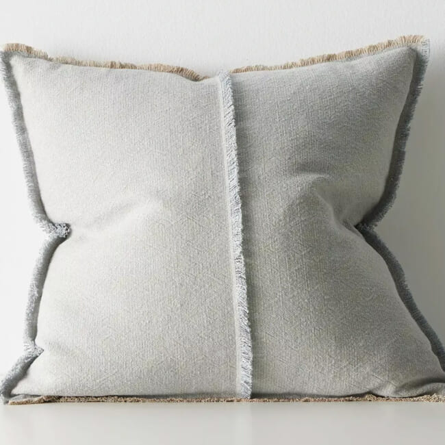 The Pure Fringe 自然素材フリンジ付きクッションカバー リネン&コットン (PaleBlueGray) 50×50cm