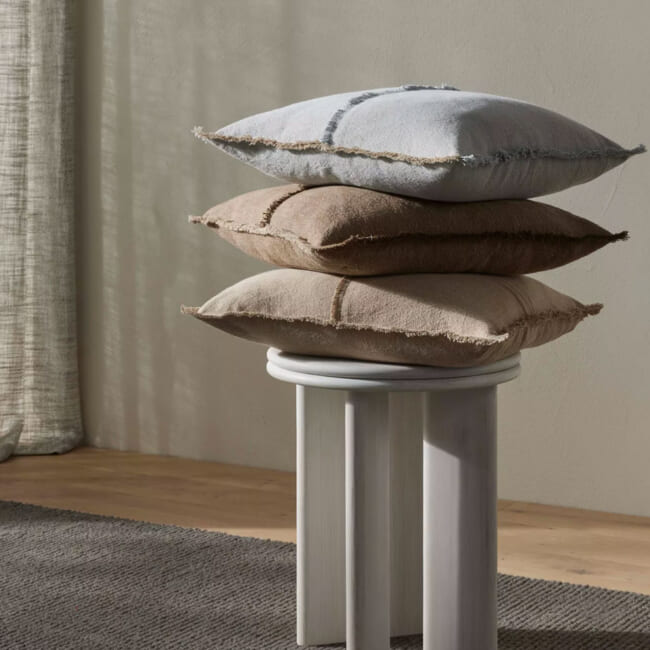 The Pure Fringe 自然素材フリンジ付きクッションカバー リネン&コットン (PaleBlueGray) 50×50cm