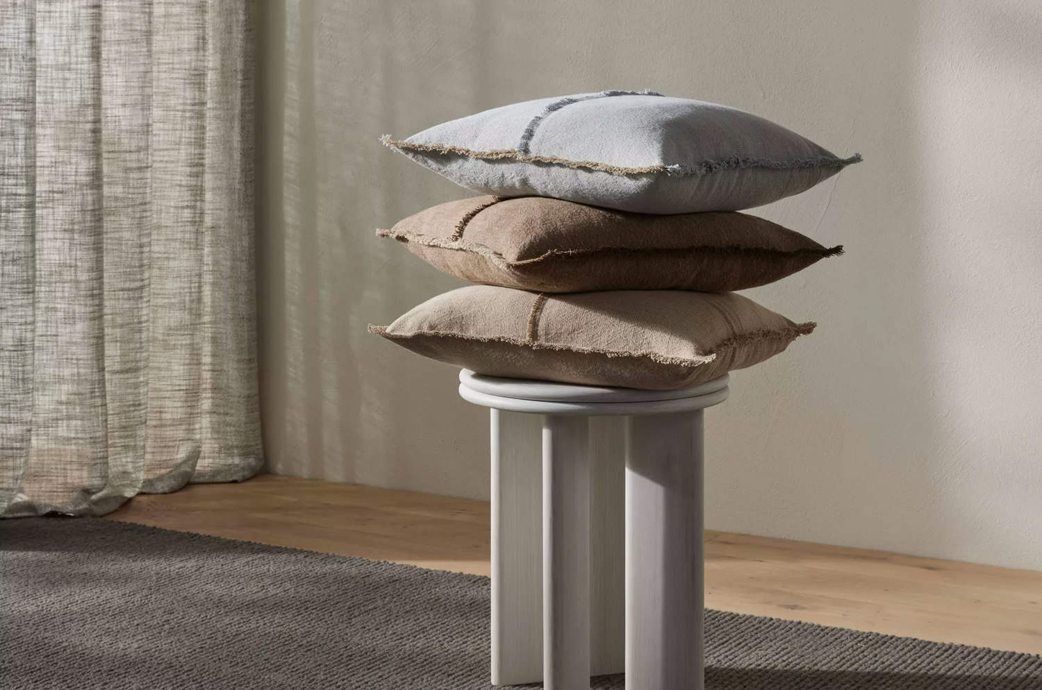 The Pure Fringe 自然素材フリンジ付きクッションカバー リネン&コットン (PaleBlueGray) 50×50cm