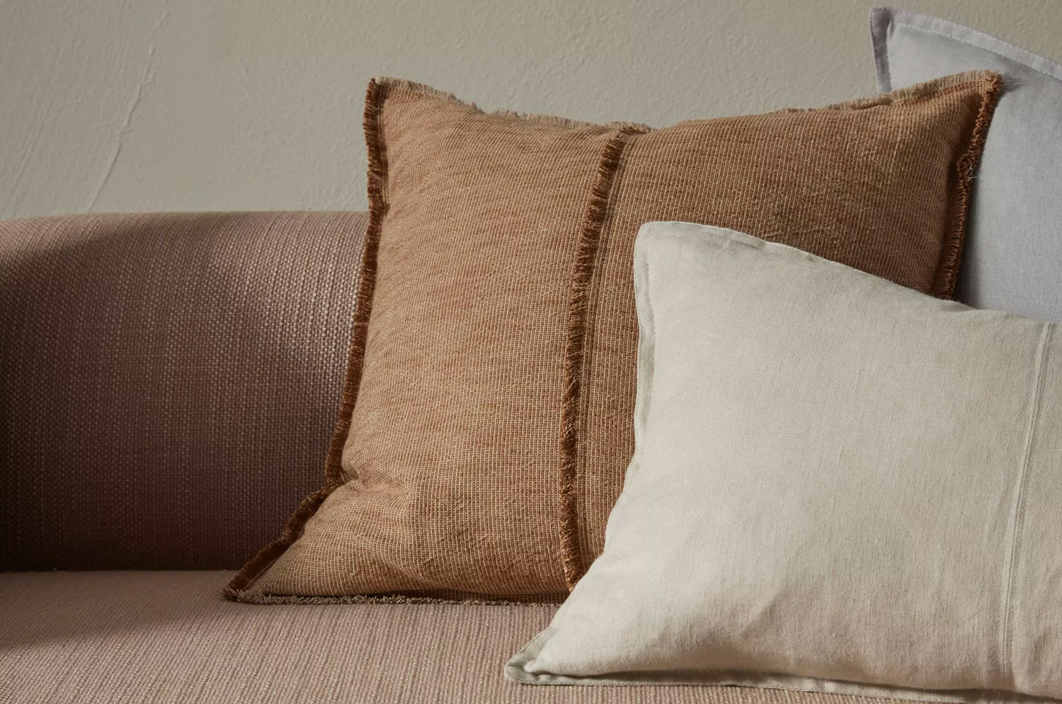 The Pure Fringe 自然素材フリンジ付きクッションカバー リネン&コットン (Rusty) 50×50cm