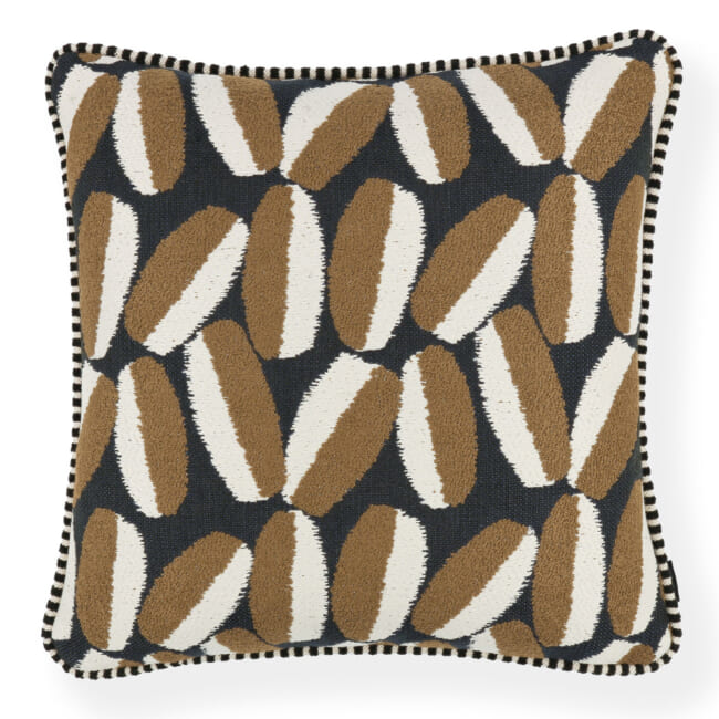 【海外取寄品】BLACK edition(ブラックエディション) Timor Outdoor クッション(Manuka) 55x55cm 中材付