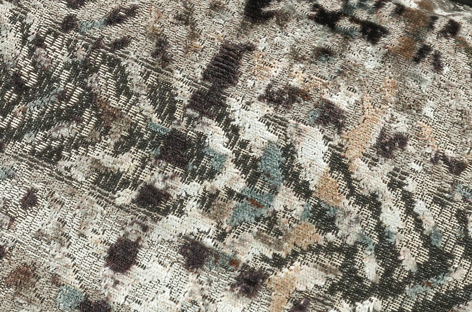 【海外取寄品】BLACK edition(ブラックエディション) Zurana クッション(Oxide) 55x55cm 中材付