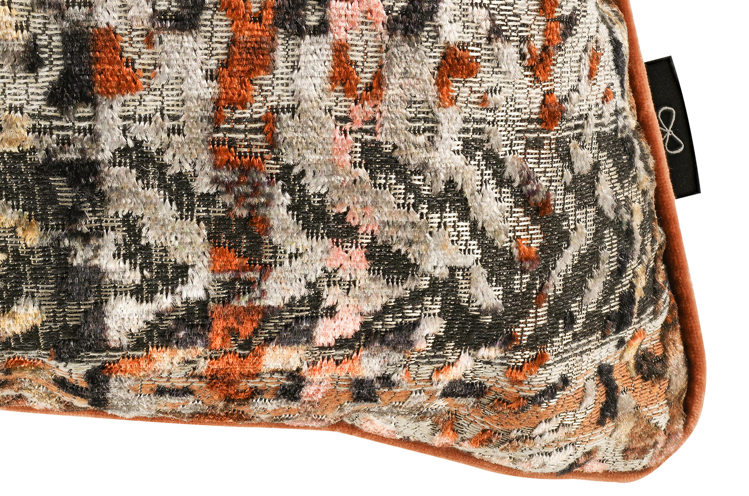 【海外取寄品】BLACK edition(ブラックエディション) Zurana クッション(Cayenne) 55x55cm 中材付