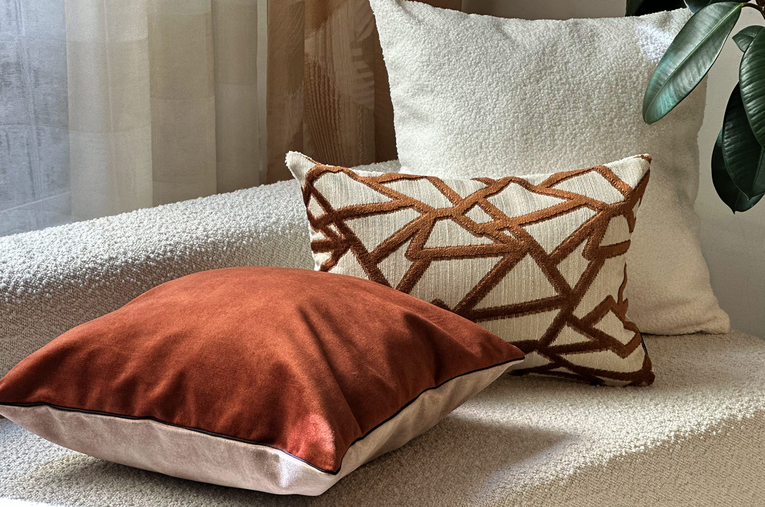 空間が一瞬で整う3点コーディネートセット！【チョコレートブラウンで整う、上質なぬくもり】(中材付)