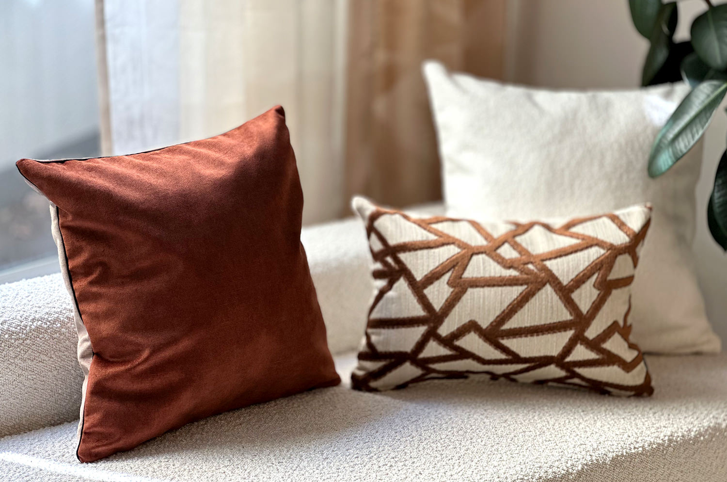 空間が一瞬で整う3点コーディネートセット！【チョコレートブラウンで整う、上質なぬくもり】(中材付)