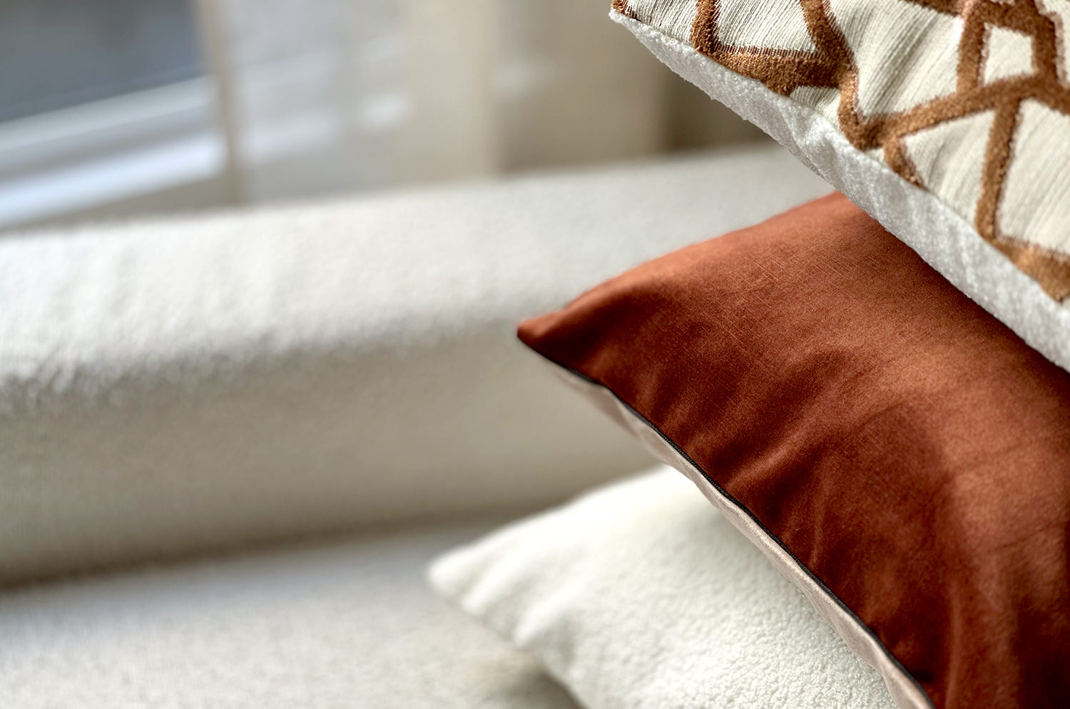 空間が一瞬で整う3点コーディネートセット！【チョコレートブラウンで整う、上質なぬくもり】(中材付)