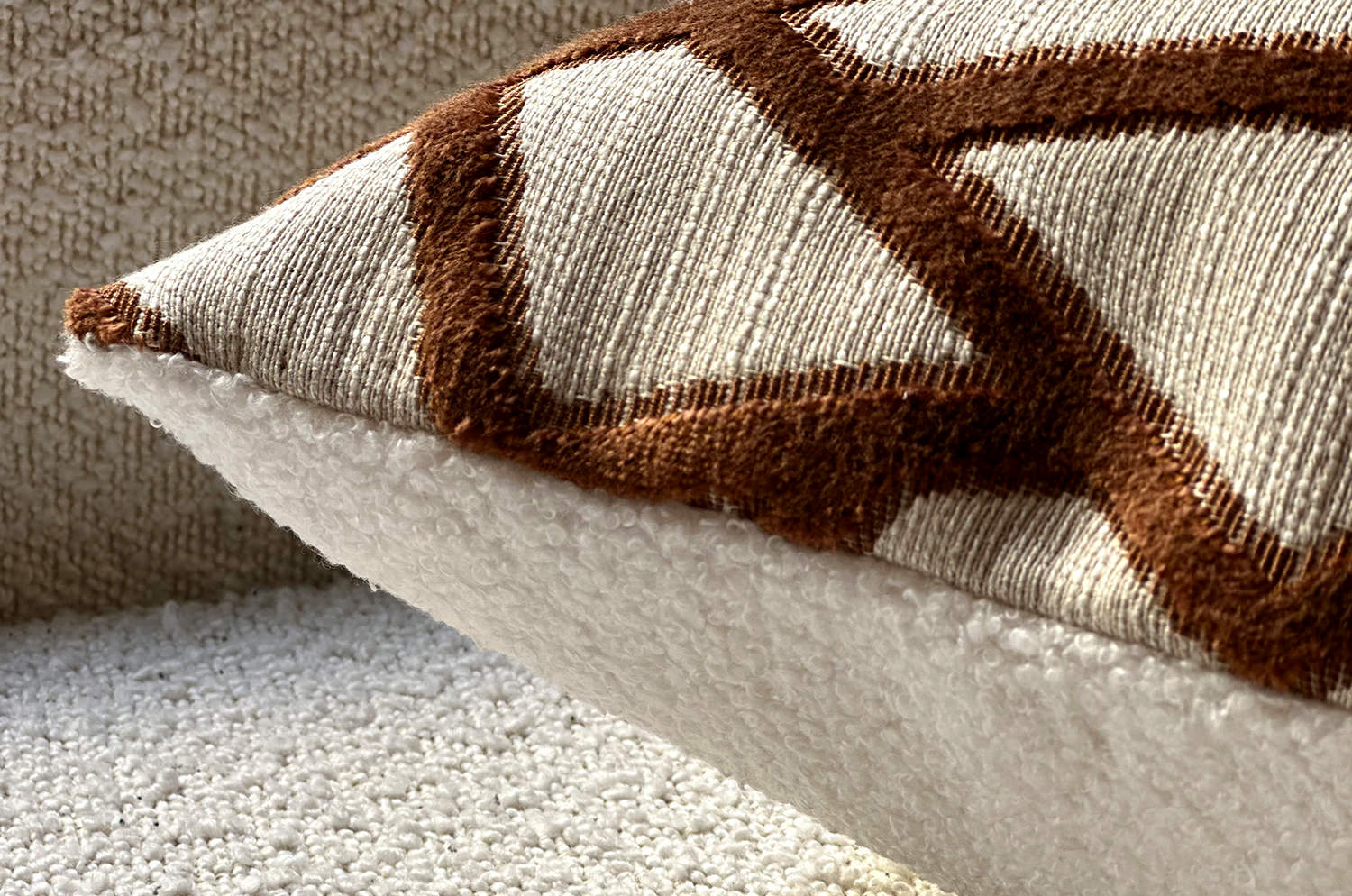 空間が一瞬で整う3点コーディネートセット！【チョコレートブラウンで整う、上質なぬくもり】(中材付)