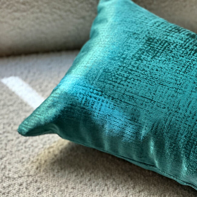 空間が一瞬で整う3点コーディネートセット！【海外テキスタイルが魅せる、ピーコックグリーン】(中材付)