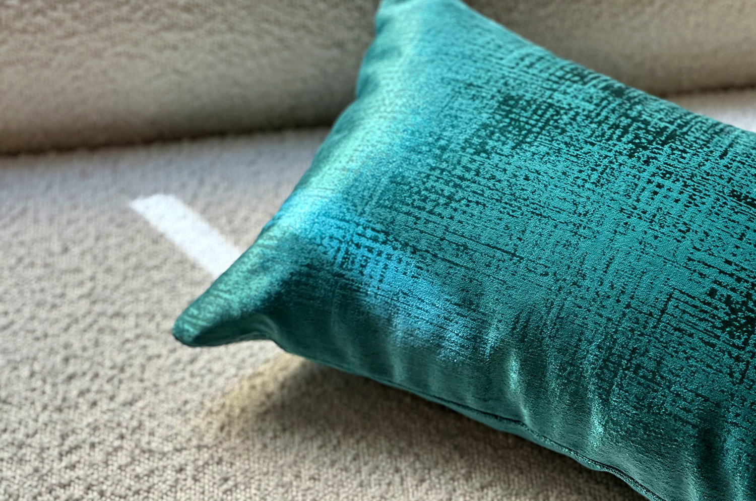 空間が一瞬で整う3点コーディネートセット！【海外テキスタイルが魅せる、ピーコックグリーン】(中材付)