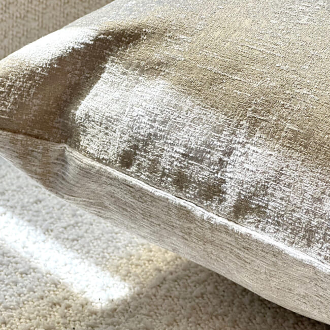 空間が一瞬で整う3点コーディネートセット！【空間を格上げする、洗練のグレージュ】(中材付)