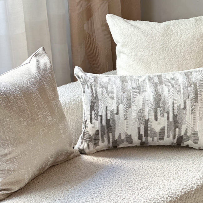 空間が一瞬で整う3点コーディネートセット！【空間を格上げする、洗練のグレージュ】(中材付)