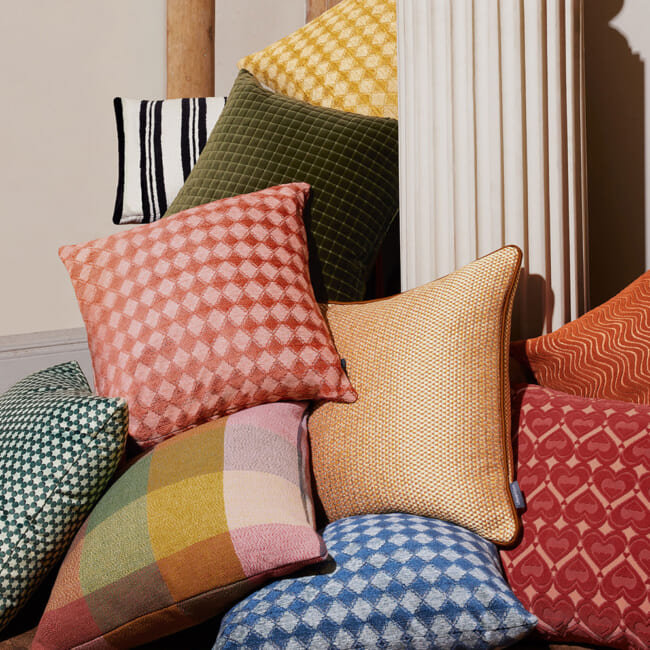 【海外取寄品】kirkbydesign(カークビー・デザイン) Merlon クッション(Pine Green) 50x50cm 中材付