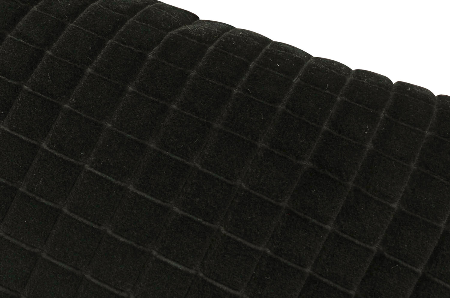 【海外取寄品】kirkbydesign(カークビー・デザイン) Merlon クッション(Jet Black) 50x50cm 中材付