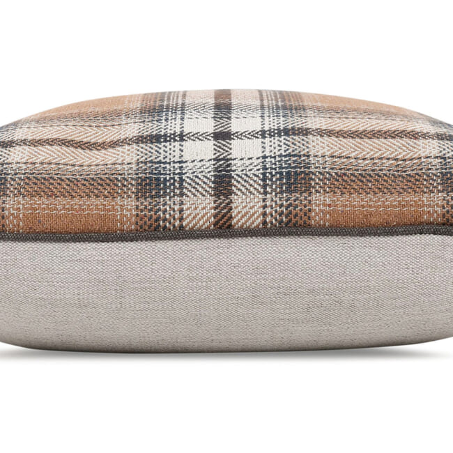 【海外取寄品】ROMO(ロモ) Elburyクッション(Ginger) 50x50cm 中材付