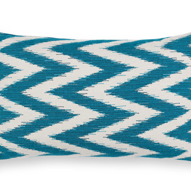 【海外取寄品】ROMO(ロモ) Kamali Outdoor クッション(Peking Blue) 50x30cm 中材付