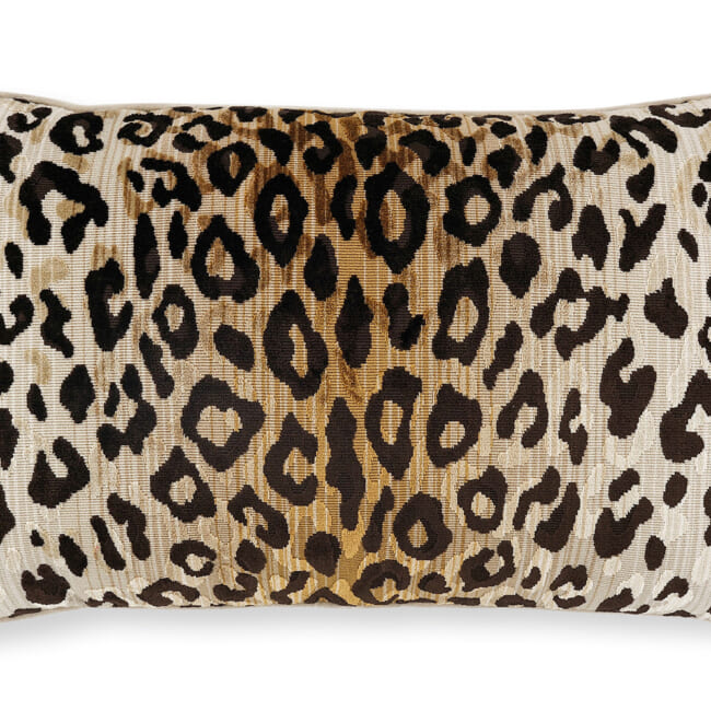 【海外取寄品】ROMO(ロモ) Mimi Velvetクッション(Tan) 60x40cm 中材付