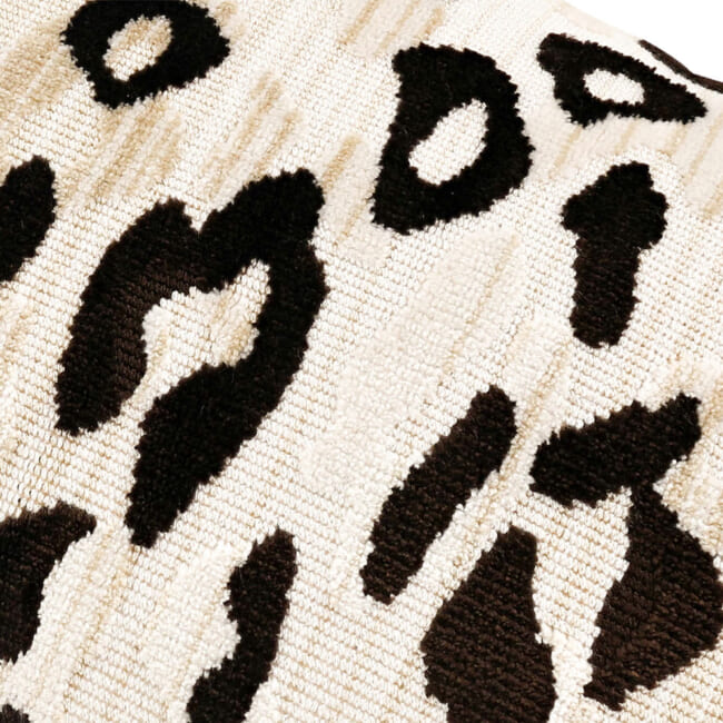 【海外取寄品】ROMO(ロモ) Mimi Velvetクッション(Tan) 60x40cm 中材付