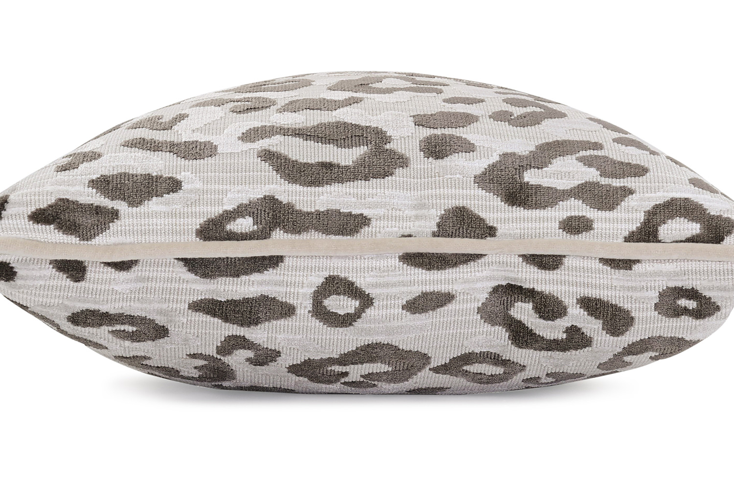 【海外取寄品】ROMO(ロモ) Mimi Velvetクッション(Gris) 60x40cm 中材付