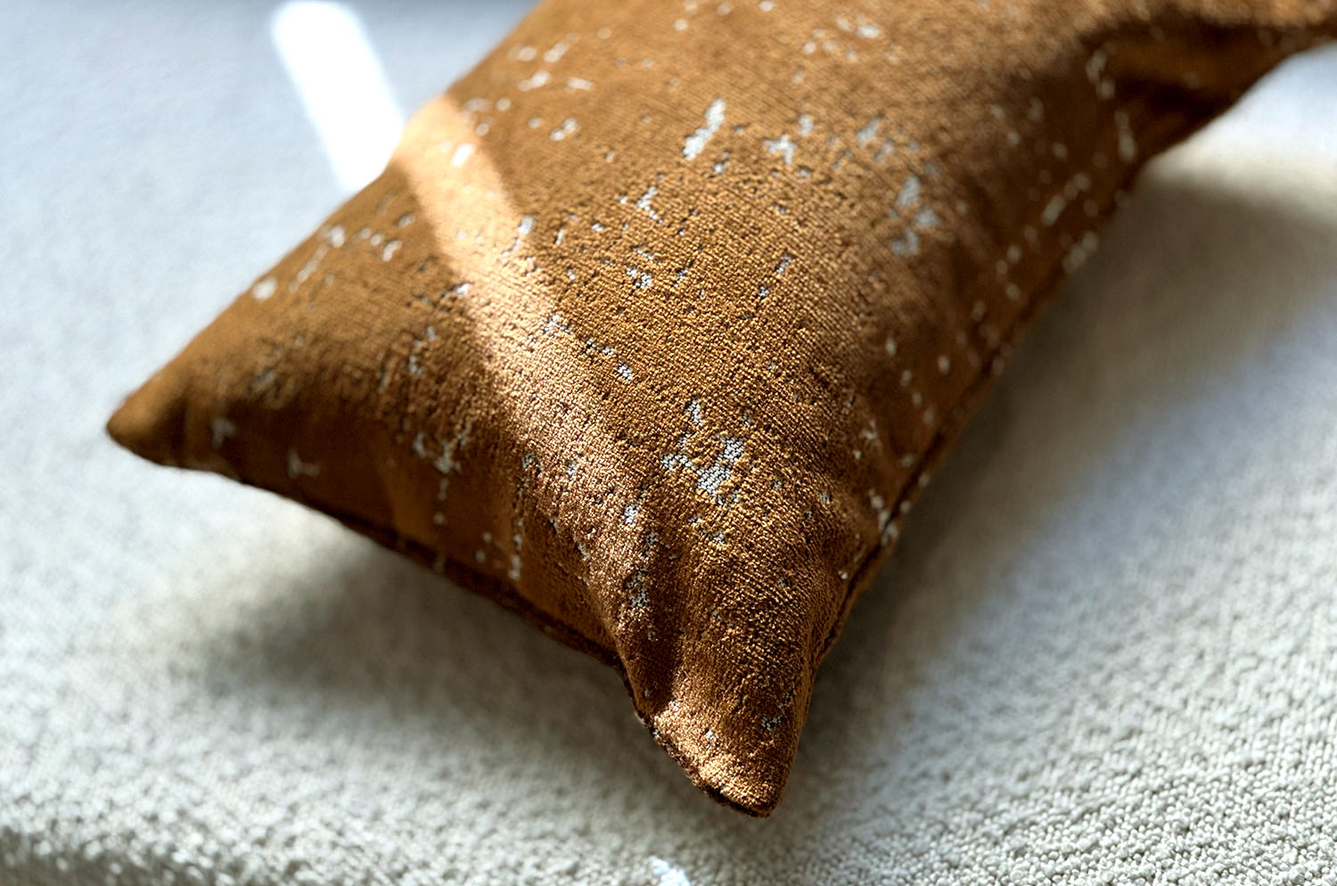 空間が一瞬で整う3点コーディネートセット！【ホテルライク 。大人のブロンズカラーミックス】(中材付)