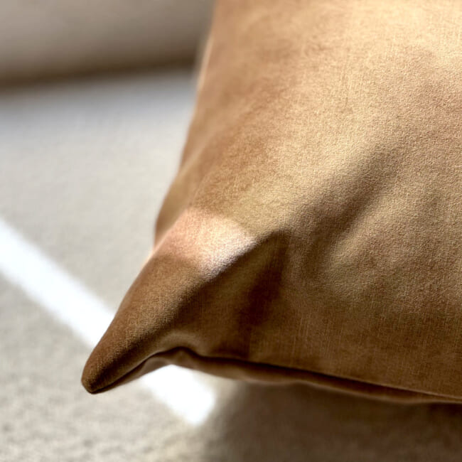 空間が一瞬で整う3点コーディネートセット！【ホテルライク 。大人のブロンズカラーミックス】(中材付)