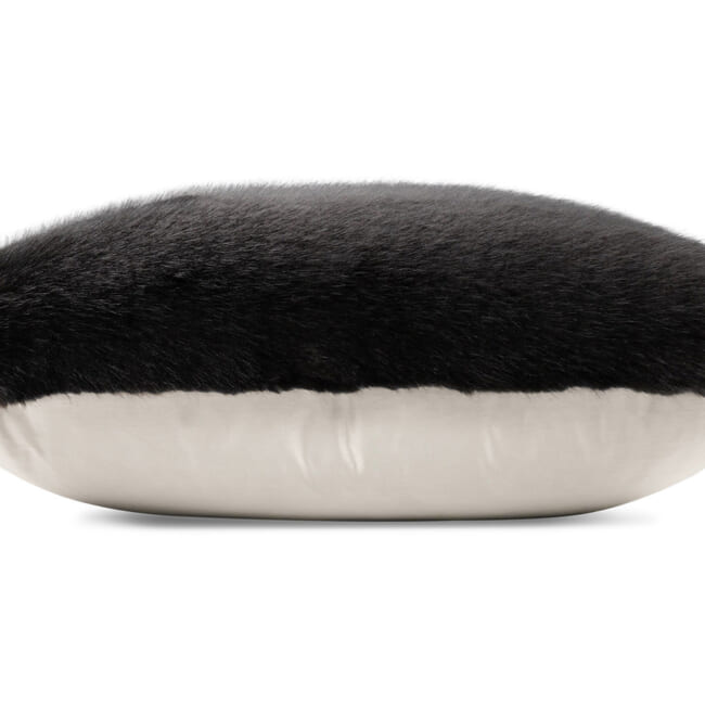 【海外取寄品】zinc(ジンク) Lupo クッション 50x50cm 中材付