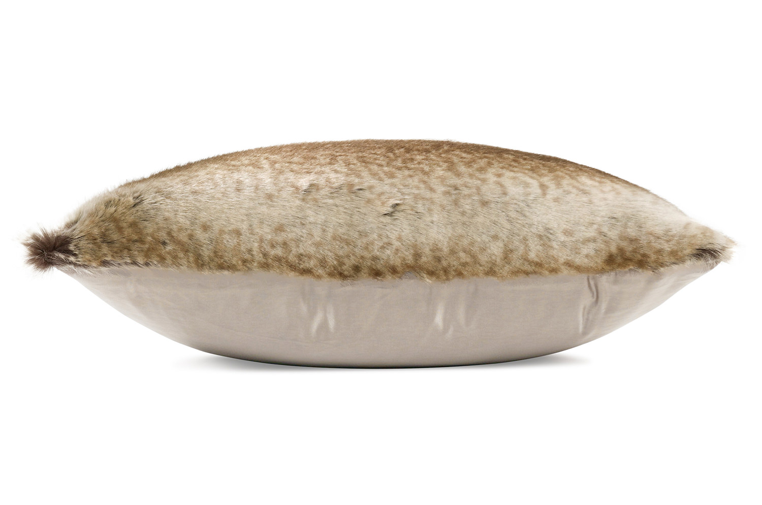 【海外取寄品】zinc(ジンク) Mink クッション 50x50cm 中材付