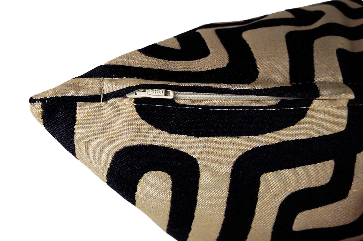 The Organic Maze 迷路柄 スタイルジャガード クッションカバー 45×45cm