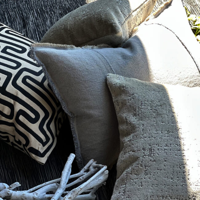 The Organic Maze 迷路柄 スタイルジャガード クッションカバー 45×45cm