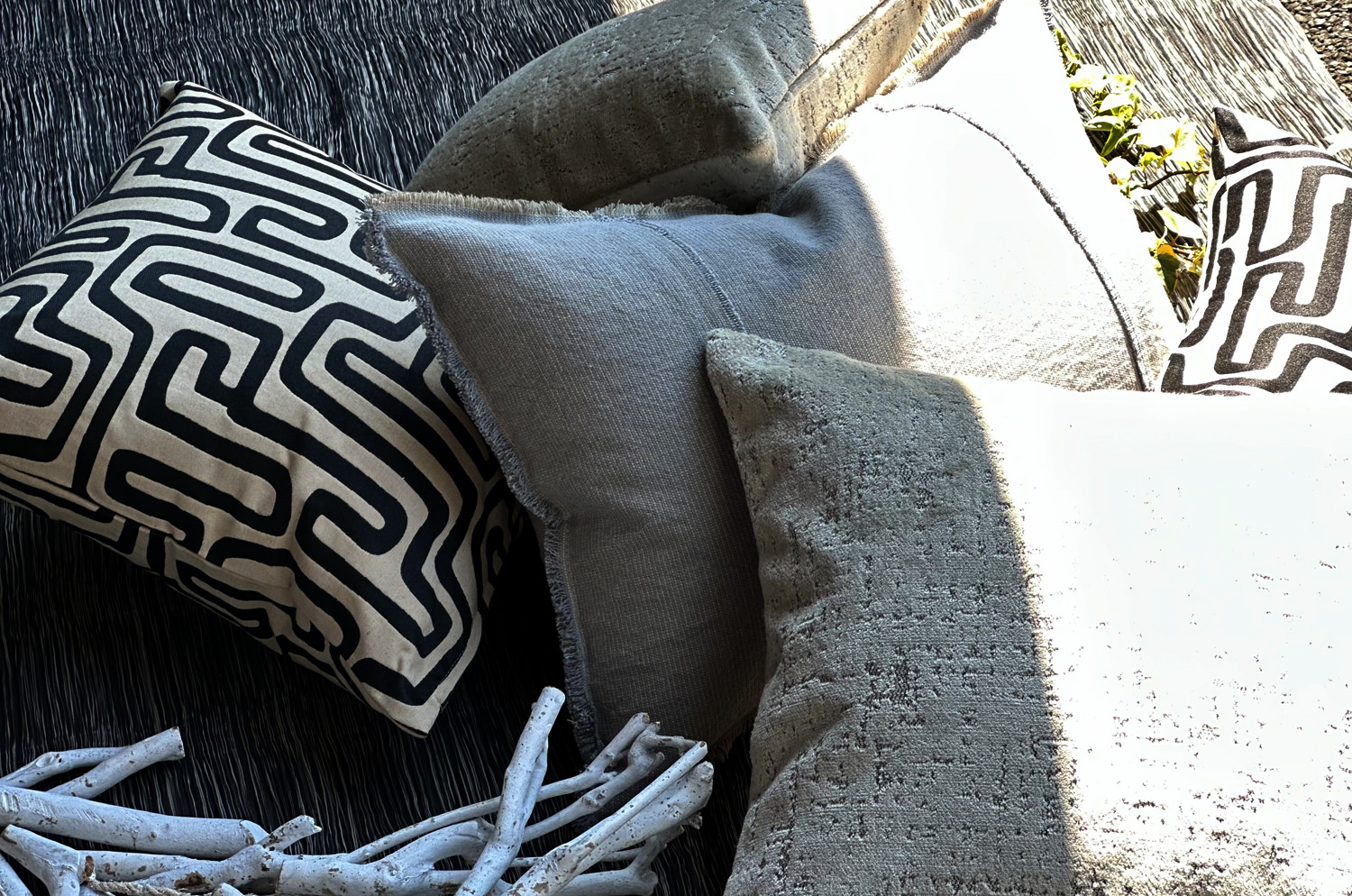 The Organic Maze 迷路柄 スタイルジャガード クッションカバー 45×45cm