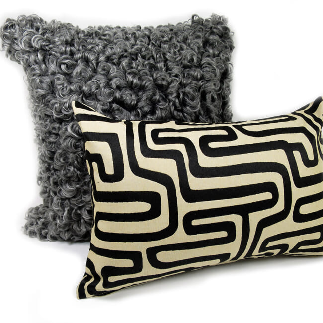 The Organic Maze 迷路柄 スタイルジャガード クッション 45×30cm 中材付