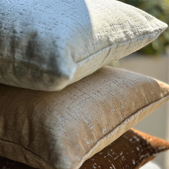 The SPHINX スフィンクス フレンチデザインベルベット クッションカバー (グレージュ) 45×45cm