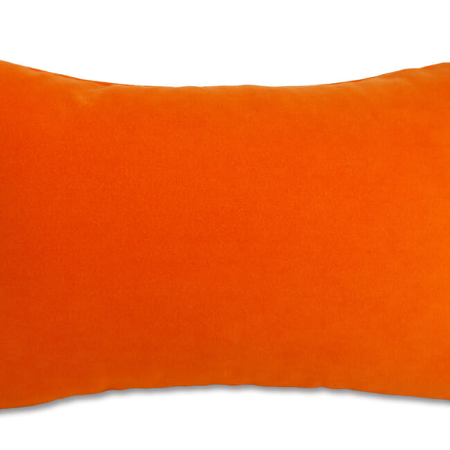 The Ultrasuede ウルトラスエード®︎HP クッション (オレンジ) 45×30cm 中材付